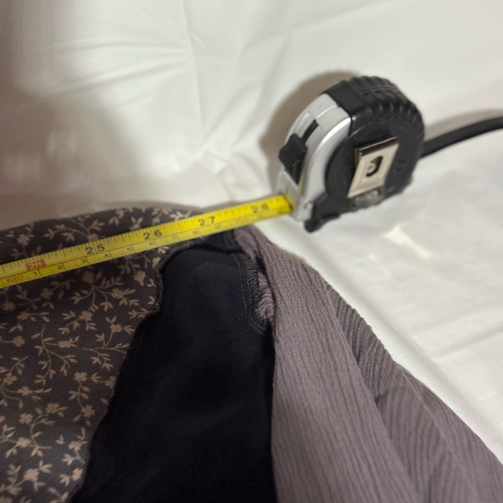 Womens Patchwork Button-Down Shirt in Black & Mau… - image 11